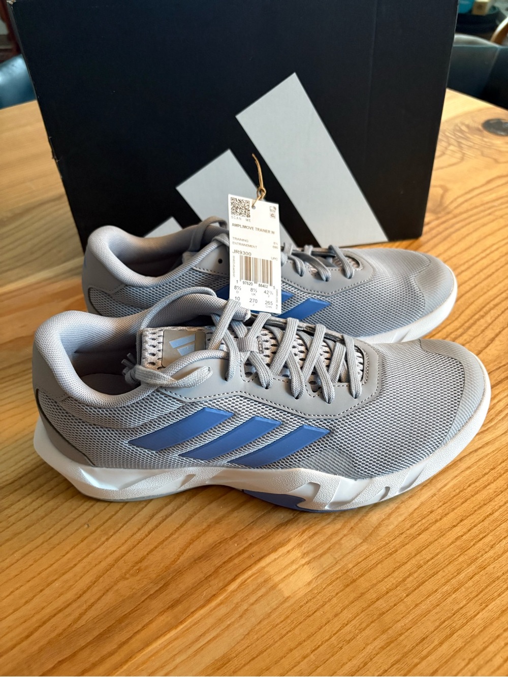 adidas Womens Light Gray Athletic Sneakers with Blue Stripes